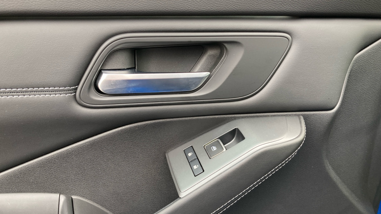 Nissan Qashqai 1.3 DiG-T MH 158 N-Connecta 5dr Petrol Hatchback